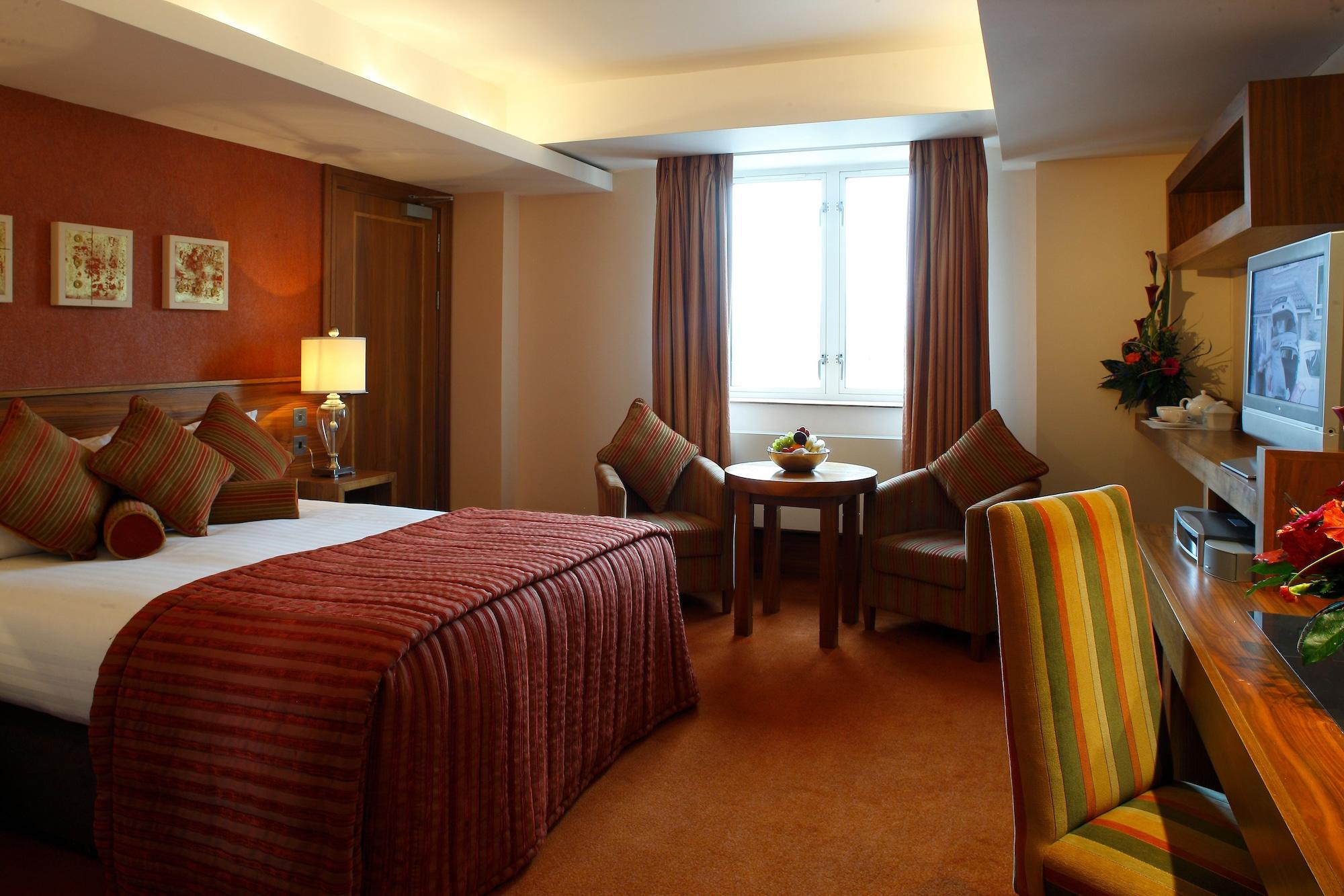 Tullamore Court Hotel Exterior photo