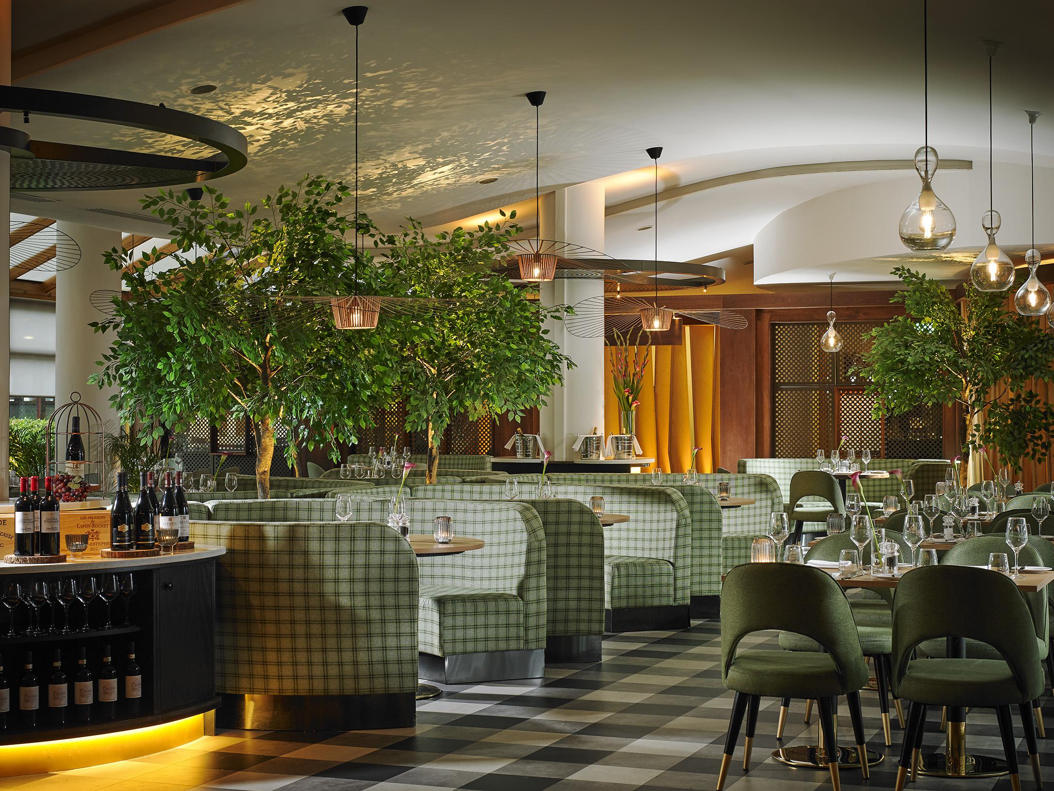 Tullamore Court Hotel Exterior photo